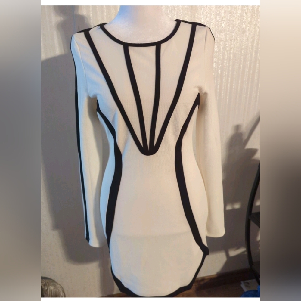 Just Me Beige and Black Long Sleeve Dress Small